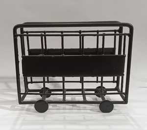 Porte-mouchoirs Arts uniques avec revêtement en poudre Métal Porte-serviettes en forme de trengle Design pour table Ensemble de trois - Product Image 5