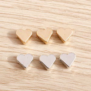 PH <span class=keywords><strong>PandaHall</strong></span> 60 piezas de cuentas espaciadoras de aleación de cobre chapadas en oro de 14K con forma de corazón, 6x7mm, dijes sueltos para collar, pulsera, pendientes, boda - Product Image 3