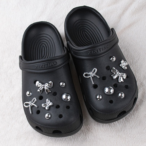 Ensemble de breloques pour chaussures Y2K argent métallisé, étoiles miroir de luxe, nœuds papillon, épingles pour sabots, clous métalliques brillants, décoration DIY pour sandales, cadeau pour <span class=keywords><strong>femme</strong></span> - Product Image 5