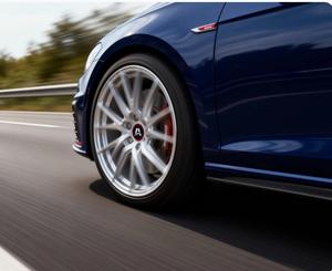 Jantes forgées sur mesure <span class=keywords><strong>19</strong></span> 20 pouces en aluminium noir brillant, adaptées aux voitures de luxe, ISO9001 pour X3 X4 X5 X6 M4 M5 AGM S63 E - Product Image 1