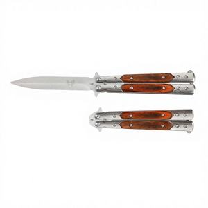 Nouveau style Papillon d'entraînement en métal/bois non affûté, jouet <span class=keywords><strong>de</strong></span> poignet pour l'apprentissage des <span class=keywords><strong>tours</strong></span> <span class=keywords><strong>de</strong></span> magie, cool, pliable, multifonctionnel, anti-stress, pour l'extérieur - Product Image 1