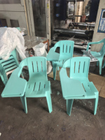 Chaise d'école avec tablette intégrée, chaise monobloc commerciale en plastique empilable pour étudiants, idéale pour l'université, le gouvernement et les écoles