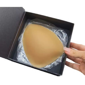 Soutien-gorge adhésif triangulaire invisible, respirant et lavable, avec couvre-tétons en silicone pour bikini – Vente en gros - Product Image 1