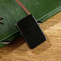 Briquet à pétrole vintage métallique coupe-vent de luxe avec gravure laser personnalisée et impression couleur, briquet à allumettes pour cigarettes