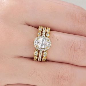 Anello ovale in stile francese per donna, elegante accessorio di moda per feste e uso quotidiano - Product Image 2