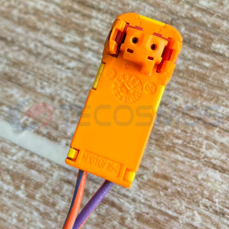 Car Connector For sensor has an orange long red cover with two pins CT2-0163M-4