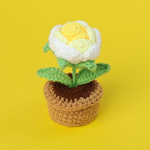 Mini maceta de punto de ganchillo Rosa tejida a mano para novia, graduación, Día de San Valentín, regalo de adorno de escritorio para la escuela - Product Image 5