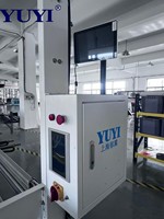 Machine de découpe de rideaux YUYI entièrement automatique à grande vitesse 1,2 kW 220 V avec une taille effective de 3,2 m, personnalisable, garantie 1 an