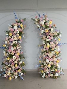 Arco de Flores Artificiales Romántico en Color Blanco, Rosa y Amarillo, Soporte de Flores Hecho a Mano, Estilo Europeo, para Bodas, Graduaciones y Fiestas - Product Image 3