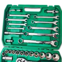 Kit de clés à douilles CR-V 82 pièces en acier au chrome-vanadium avec coffret de rangement rigide pour la réparation automobile et en atelier