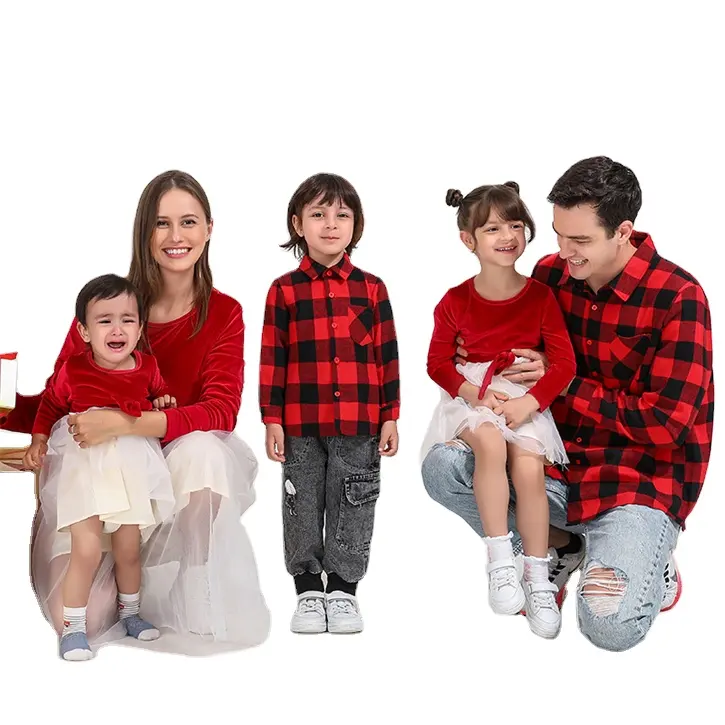 2022 New Mommy and Me Christmas Outfits Mother Daughter Dresses Father Son Plaid Shirts New Year Family Set Matching Clothes