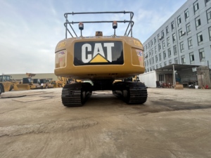 รถขุดตีนตะขาบ Caterpillar 320D2L มือสอง ผลิตในญี่ปุ่น น้ำหนัก 21 ตัน ชั่วโมงการใช้งานต่ำ CAT 320D2 L พร้อมขาย - Product Image 3