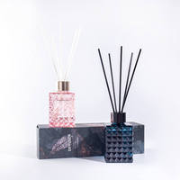 Coffret cadeau diffuseur à roseaux personnalisé Vente en gros Diffuseur à roseaux Parfum d'ambiance Rafraîchisseur d'air Bâtonnets de rotin pour chambres et bureau