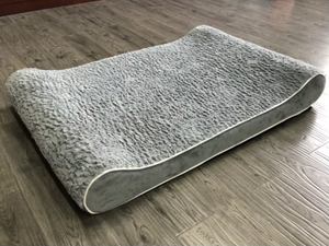 Großes umwelt freundliches Rechteck aus massivem Schaum Klassisches wasserdichtes Plüsch-Schlafs ofa für ortho pä dische menschliche Hunde Luxus bett für Hunde - Product Image 3