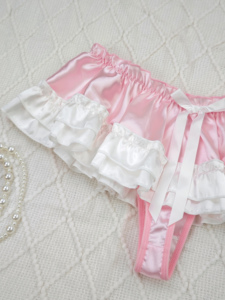 Slip da donna con volant a vita bassa, effetto raso, traspiranti, senza cuciture, romantici, in maglia lavata, all'ingrosso, in stock, in saldo - Product Image 5