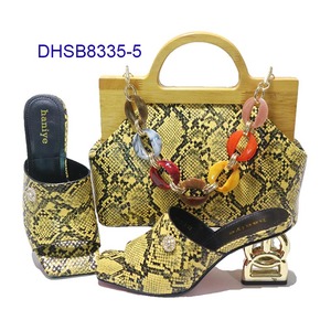 Zapatos africanos de tacón alto de alta calidad para mujer, bolso de mano de madera a juego para fiesta, novedad - Product Image 4