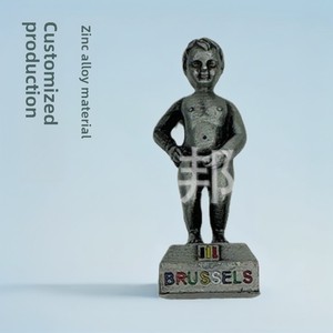 Statue en métal électroplaqué en trois dimensions, <span class=keywords><strong>petit</strong></span> garçon, Bruxelles, <span class=keywords><strong>Belgique</strong></span> ; Artisanat semi-personnalisé, idéal pour les voyages - Product Image 2