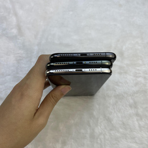 ขายส่งโทรศัพท์มือถือมือสอง iPhone <span class=keywords><strong>11</strong></span> <span class=keywords><strong>Pro</strong></span> <span class=keywords><strong>Max</strong></span> ปลดล็อคทั่วโลก ราคาถูก สภาพเยี่ยม A+ ความจุ 64GB ราคาถูกที่สุด - Product Image 3