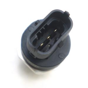 Kobramax pour capteur de pression Ford 0281006325 / 5 <span class=keywords><strong>297</strong></span> 641 / 5260246 / 1705135 / 42574913 / 42567283 / 6754721212 Neuf - Product Image 1