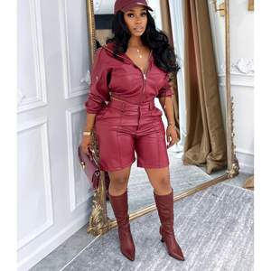 Conjunto de Dos Piezas Sexy Personalizado 2026 para Mujer, Chaqueta de Cuero PU con Cremallera y Pantalones Cortos, Top Corto Ajustado con Cuello en V, Ropa de Club, Moda para Adultos - Product Image 1