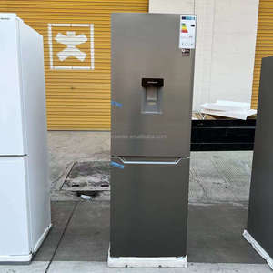 Réfrigérateur Samsung à double porte couleur argent 330L avec distributeur d'eau, classe A+++, efficacité énergétique, usage domestique et hôtelier - Product Image 2