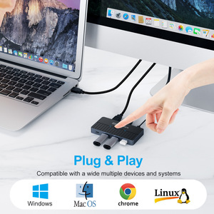 Conmutador USB 3.0 de 2x4 Puertos KVM para Computadora con Conexiones USB-C y USB-A - Product Image 2