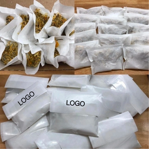 Coffret cadeau de sel de bain rose de l'Himalaya, gommage corporel naturel exfoliant et sachet de thé aux herbes, soin adoucissant pour la peau avec une odeur agréable - Product Image 4