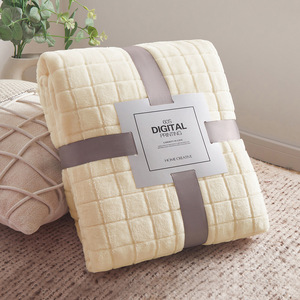 Bán buôn giường Quilt Vua Kích thước kẻ sọc chủ đề Polyester tùy chỉnh rắn màu đồng bằng flannel lông cừu ném chăn cho sofa - Product Image 3