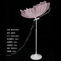 Grand papillon lumineux à énergie solaire pour mariages et fêtes, décorations LED roses avec support, éclairage élégant pour mariage