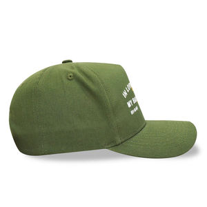 Casquette de baseball verte de luxe avec logo brodé et fermeture en cuir métallique, style tendance, pour softball et golf, directement de l'usine chinoise - Product Image 6