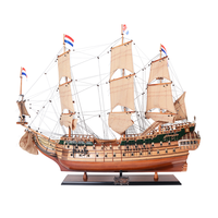 Modèle de bateau à voile en bois de cèdre peint Friesland L80, réplique artisanale avec support d'exposition pour décoration nautique