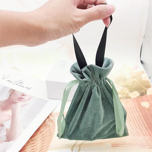 Pochette à bijoux en velours imprimée sur mesure, sac à cordon en flanelle douce, petit emballage cadeau, sacs à bijoux avec votre logo - Product Image 2