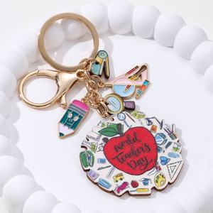 Porte-clés créatif en émail en forme de pomme, de cœur et de crayon <span class=keywords><strong>pour</strong></span> tableau noir en acrylique, idéal comme breloque de <span class=keywords><strong>sac</strong></span> <span class=keywords><strong>à</strong></span> <span class=keywords><strong>dos</strong></span> ou cadeau <span class=keywords><strong>pour</strong></span> amis - Product Image 6