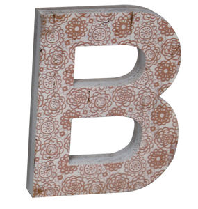 Lettres de l'alphabet anglais en MDF gravé, art populaire artisanal et écologique, grandes lettres en bois pour la décoration de mariage et les cadeaux - Product Image 4