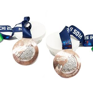 Fabricant de médailles de marathon personnalisées en émail doux or et argent, conception sur mesure, médailles sportives en métal pour les finalistes de la natation - Product Image 5