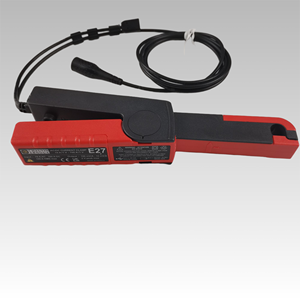 Pinza Amperometrica E27 AC/DC 60A 100A con Effetto Hall, Apertura 11.8mm per Multimetro Oscilloscopio, Alimentazione USB, Tester CAT III 600V - Product Image 5