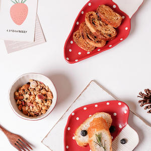 Klassieke Keramische Rode Champignons Koffiemok Set-Magnetron & Vaatwasser Kluis Presenteert Gelegenheid Rijst Noodle Saladekommen - Product Image 2