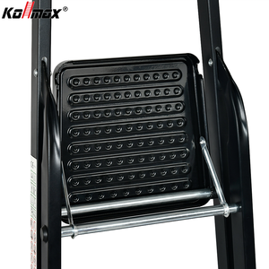 Échelle pliante en <span class=keywords><strong>aluminium</strong></span> KOLLMAX à 5 marches avec main courante de sécurité, échelle domestique légère antidérapante pour la cuisine et l'intérieur - Product Image 5