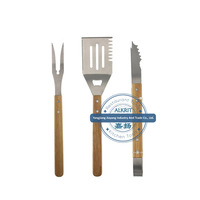 (ALBQ-WH001) Ensemble de 3 ustensiles de barbecue en acier inoxydable avec manche en chêne, spatule et fourchette pour grillades, ustensiles de cuisson pour barbecue en plein air
