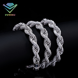 สร้อยคอ/กำไลข้อมือแบบคิวบา ฮิปฮอป ประดับเพชรโมอิสซาไนต์ VVS พร้อมใบรับรอง GRA เงินแท้ 925 ชุบทอง 18K  แบบสายเชือก  ผ่านการทดสอบเพชร 100% - Product Image 4