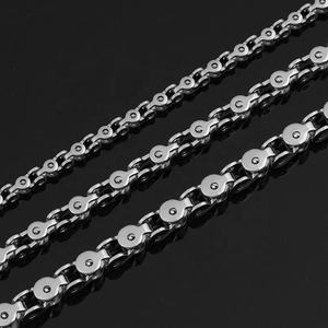 สร้อยคอพร้อมจี้ดีไซน์ไม่ซ้ำใคร ทำจากสแตนเลสสตีล งานแฮนด์เมด สำหรับผู้หญิงและผู้ชาย ขายส่งเครื่องประดับ - Product Image 6