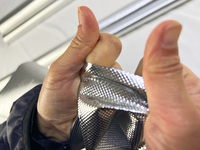 Film réfléchissant en mylar/polyéthylène argenté diamanté 6 mil 4 pi x 100 pi Service de découpe personnalisé pour serre hydroponique occultant la lumière