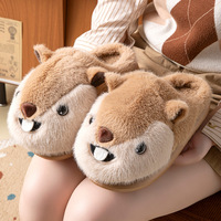 Nouvelle Arrivée - Chaussons Doux et Confortables en Peluche, Motif Écureuil Mignon, pour Intérieur et Extérieur, Chauds et Douillettes pour l'Hiver - Cadeau Idéal pour Femmes, Hommes et Couples
