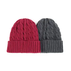 Cappelli a cuffia Unisex inverno nero lavorato a maglia Unisex all'ingrosso