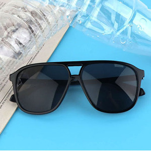 Gafas <span class=keywords><strong>de</strong></span> Sol Retro <span class=keywords><strong>de</strong></span> Plástico Reciclado Hechas con <span class=keywords><strong>Botellas</strong></span> Usadas, con Logotipo Personalizado al por Mayor, RPET, RPCTG, Sostenibles - Product Image 6