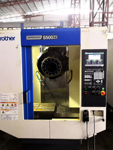 Brother-máquina de torno de perforación y roscado, centro de mecanizado de fresado CNC, segunda mano, <span class=keywords><strong>S500</strong></span>, marca japonesa - Product Image 3
