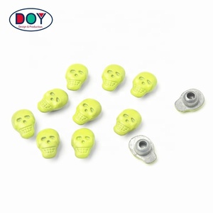 Bán Buôn Thiết Kế Biểu Tượng Tùy Chỉnh Kim Loại <span class=keywords><strong>Skull</strong></span> Đinh Tán Và Đinh Tán Cho Quần Jean - Product Image 3