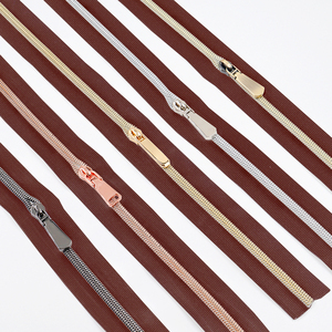 Accessori Del Sacchetto all'ingrosso #3 #5 #7 #8 #10 Nero Della Chiusura Lampo di Modo Della Catena Ordinazione Della Chiusura Lampo 5 con Estrattore <span class=keywords><strong>per</strong></span> il Sacchetto di Cuoio del Cappotto del Rivestimento - Product Image 4