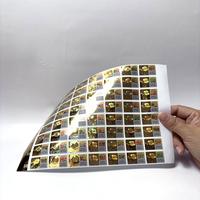 Etiqueta Adhesiva con Número de Serie y Holograma de Código QR 3D