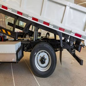 Camión Volquete Eléctrico KAMA EVX1 2024 de Nueva Energía, Pequeño, 4x2, 6 Ruedas, 1.5 Toneladas, con Batería de 55kWh y Autonomía de 101-200km, en Venta - Product Image 4